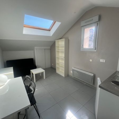 Location Appartement 1 pièce 15m² MONTPELLIER 34000 - Photo 4