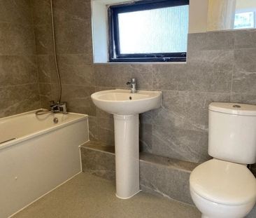 Shenley Lodge, Milton Keynes, MK5 - Photo 5