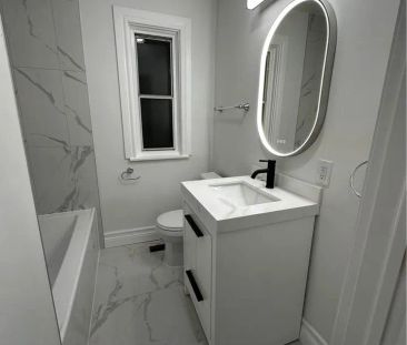 10 Anticosti Drive #Main - Photo 5