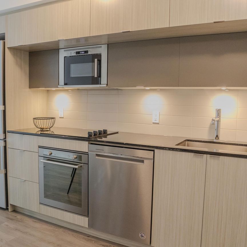 For Lease - 585 Bloor Street Unit# 519, Toronto, Ontario - Photo 1