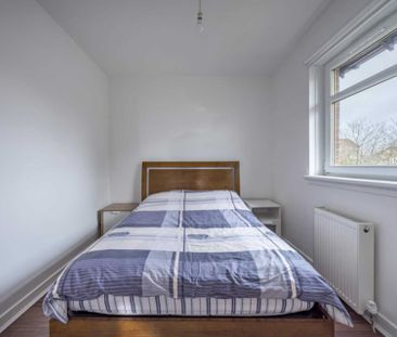 Price £895 pcm - Available Now - Unfurnished - Photo 6