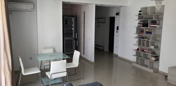 Bulevardul Unirii apartament 2 camere - Fotografie 2
