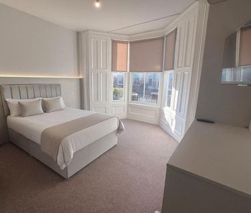 8 bedroom house of multiple occupation to rent - Photo 6