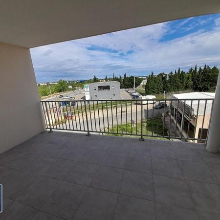 Location Appartement 2 pièces 41m² ARLES 13200 - Photo 3