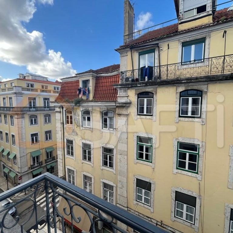 2 room luxury Flat for rent in Lisbon - Photo 1