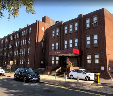 1 bedroom flat to rent - Photo 6