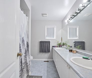 For Lease - 61 Fallstar Crescent, Brampton, Ontario - Photo 5