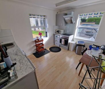 2 bedroom detached house to rent - Photo 1