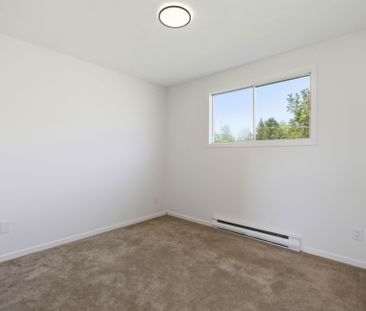 For Lease - 1991 Kingsdale Avenue, Blossom Park - Airport and Area,... - Photo 4