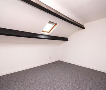 4 bedroom terraced house to rent - Photo 3