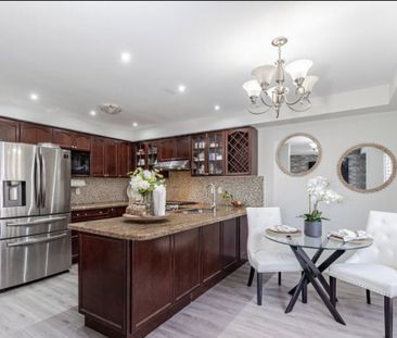 For Lease - 9 Roxton Crescent, Brampton, Ontario - Photo 6