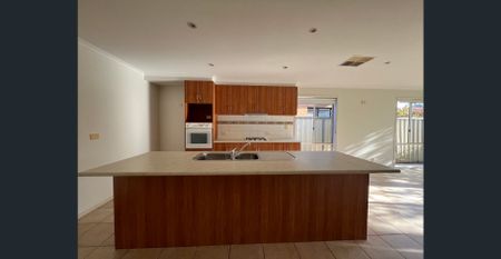 Home in Prime Location with Alfresco Entertaining - Photo 2