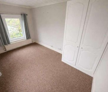 Village Road, Gosport, PO12 - Photo 2