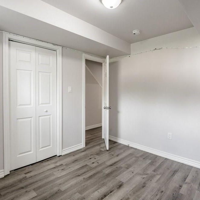 For Lease - 271 Carson Drive Unit# Lower, Hamilton, Ontario - Photo 1