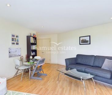 2 bedroom apartment to rent - Photo 2