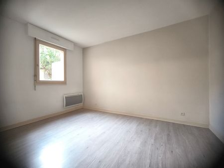 Location Appartement 2 pièces 48m² AVIGNON 84000 - Photo 4