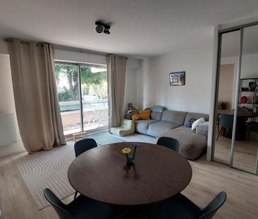 Location Appartement 3 pièces 63m² CHAMALIERES 63400 - Photo 2