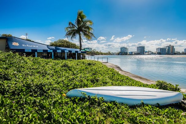 6 Month Lease in Central 2 Bedroom Unit in Maroochydore! - Photo 1