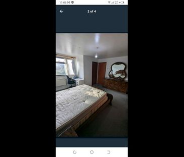 Room in a Shared House, Central Park Road, E6 - Photo 2