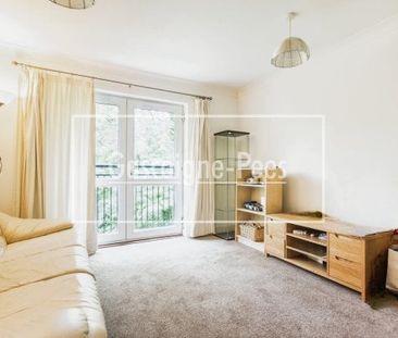 St. Marys Way, Guildford - Photo 1