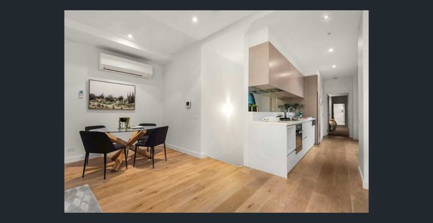 Stylish Apartment in the Heart of Richmond - 6 or 12 Month Lease - Photo 1