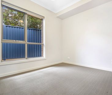 1/118 Rathcown Rd Reservoir VIC 3073 - Photo 1