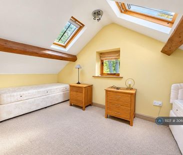 3 bedroom semi-detached house to rent - Photo 6