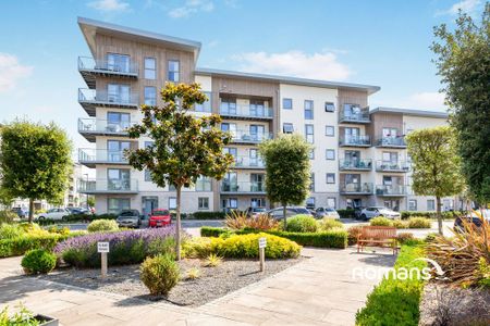 2 bedroom flat to rent - Photo 4