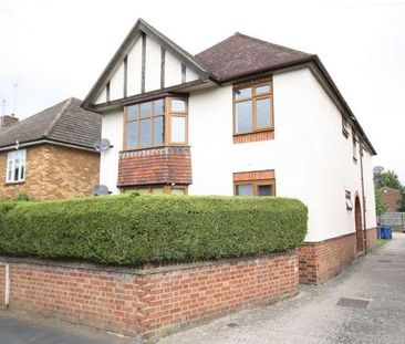 Penyston Road Maidenhead Berkshire, SL6 - Photo 2