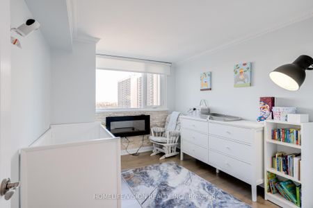 1105 75 Wynford Heights Crescent - Photo 2