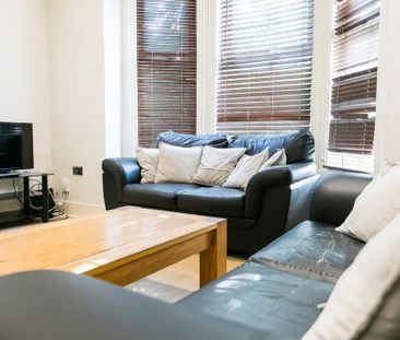 Inglewood Terrace, Woodhouse, Leeds - Photo 5