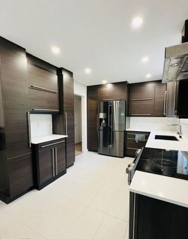 For Lease - 213 Northlake Drive, Waterloo, Ontario - Photo 5