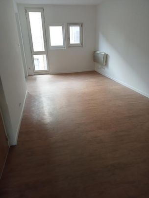 Appartement - T3 - CHATILLON SUR CHALARONNE - Photo 1