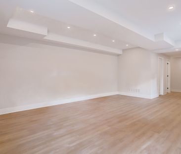 For Lease - 37 Wesley Avenue, Mississauga, Ontario - Photo 5
