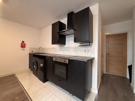 Lichfield Street, WS1, Property for rent - Photo 3