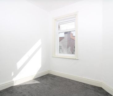 3 bedroom house to rent - Photo 3