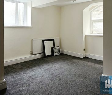 Hollyroyd House, 12 Bank Street, Dewsbury, WF12 - Photo 2