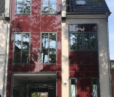 2- Zimmer Dachterrassen- Wohnung. Freier Blick in den Dachgarten - Foto 1