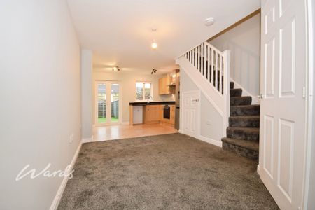 2 bedroom semi-detached house to rent - Photo 4