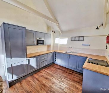 2 bedroom barn conversion to rent - Photo 5