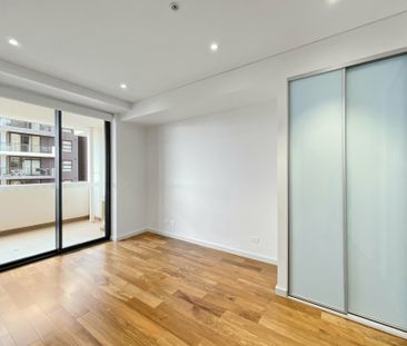 Stylish & Modern 2 Bedroom Apartment! - Photo 5