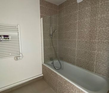 Location Appartement 3 pièces 63m² CHELLES 77500 - Photo 2