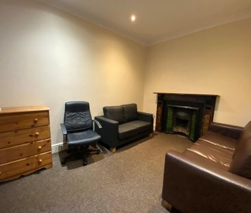 5 bedroom terraced house to rent - Photo 1