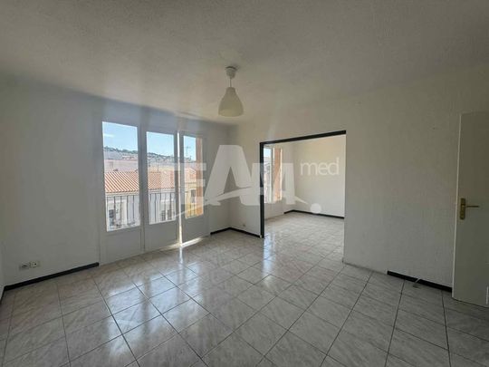 Location Appartement 4 pièces 77m² SETE 34200 - Photo 1