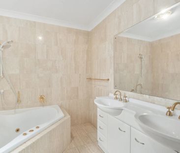 Family living in a peaceful Bowral cul-de-sac - Photo 3