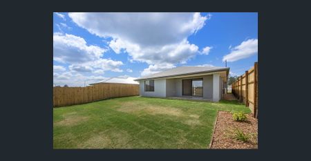 Charming Family Home in Greenbank - Photo 5
