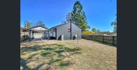 Newly renovated family home - Photo 3