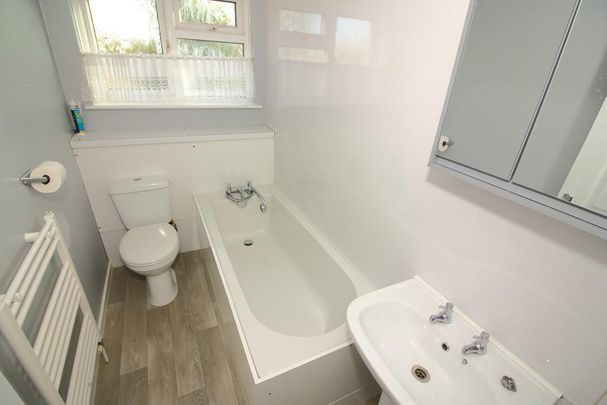 2 bedroom semi-detached house to rent - Photo 1