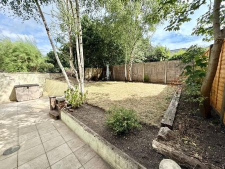 2 bedroom ground floor flat to rent - Photo 5