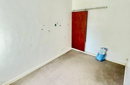 74 Leicester Street, Whitmore Reans, WV6 0PS - Photo 5